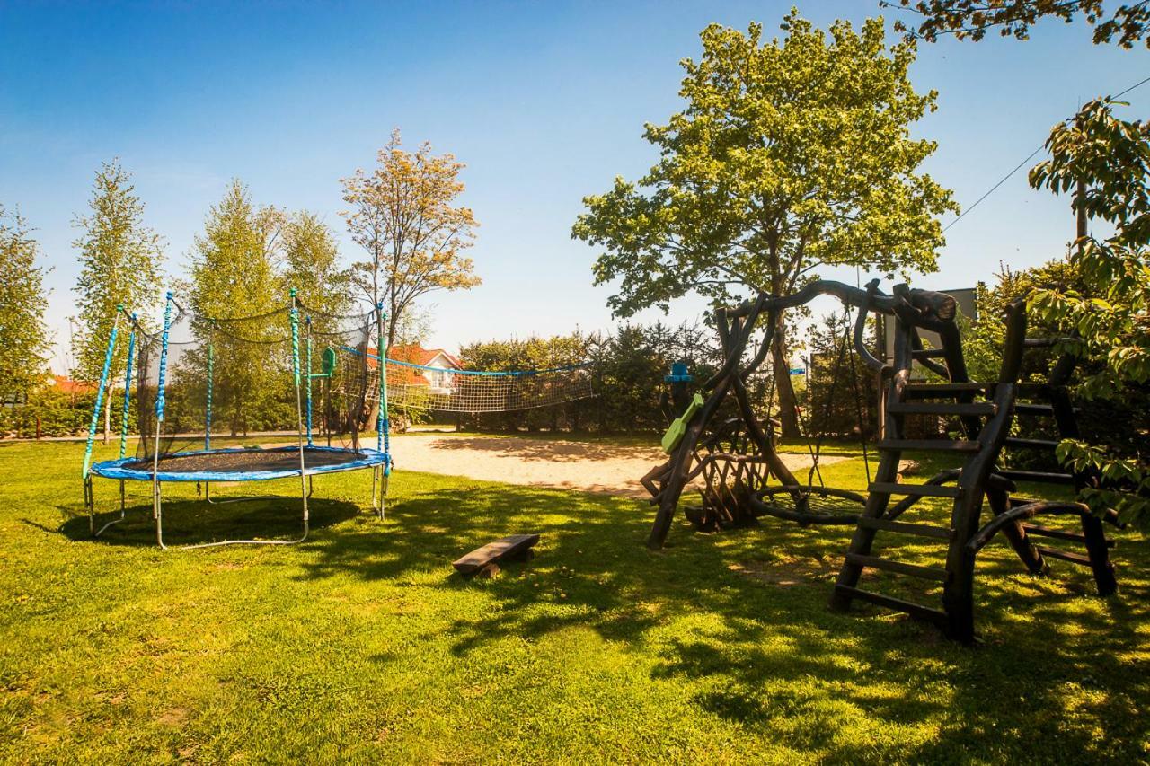 Kwatery Prywatne Dzika Roza Ujście-Darłowskie Exterior foto